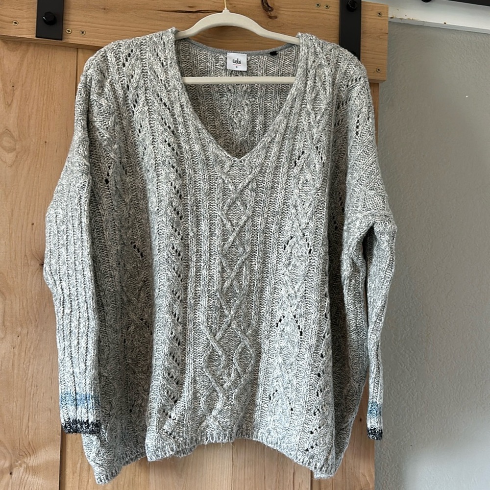 Cabi Small Oversized Gray Sweater